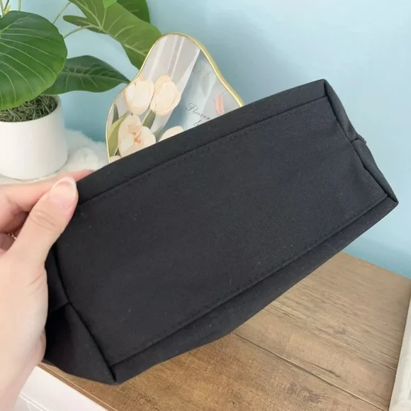 Yves Saint Laurent Tote - Embroidered Logos - Picture 3 of 8